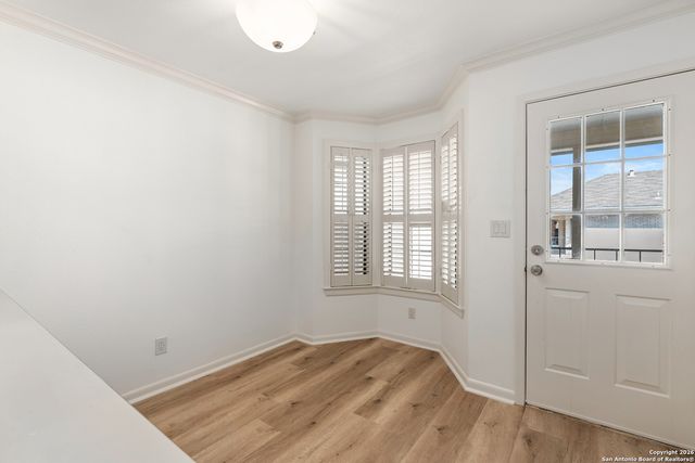 2611 Eisenhauer, San Antonio, TX 78209