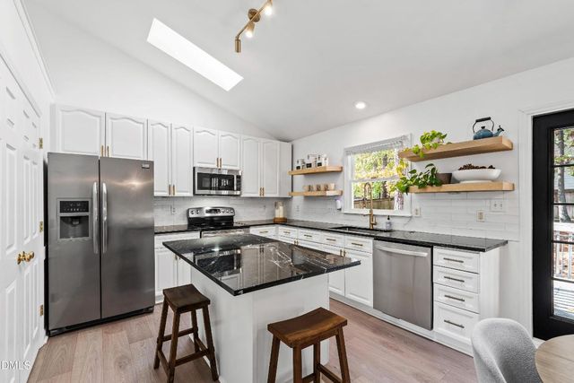 2 Casabelle Court, Durham, NC 27713