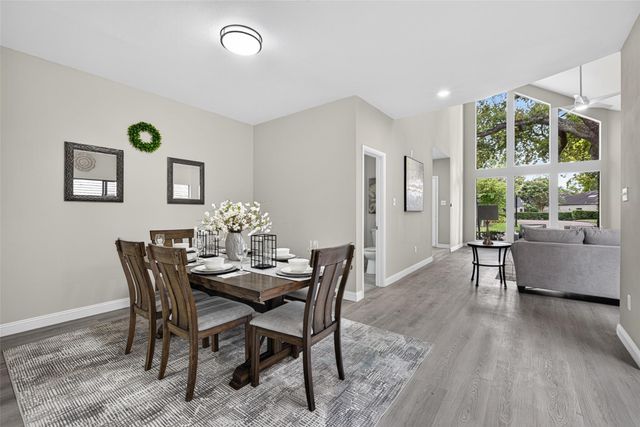 9592 Doliver Drive, Houston, TX 77063