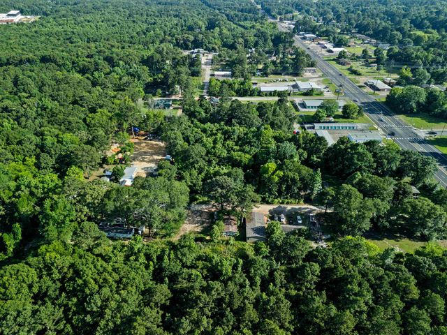 13 Revelyn St., Longview, TX 75602