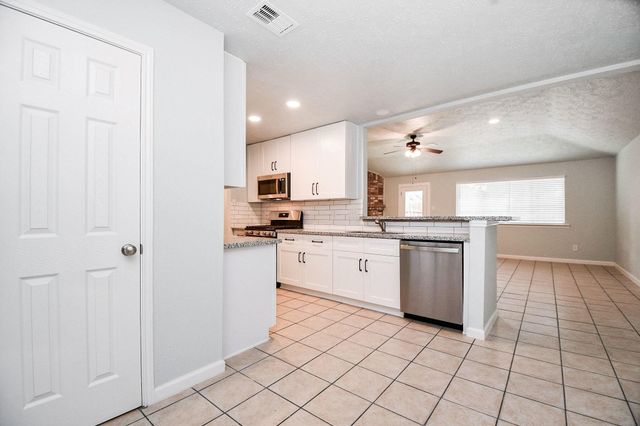 2622 Olympus Drive, Houston, TX 77084