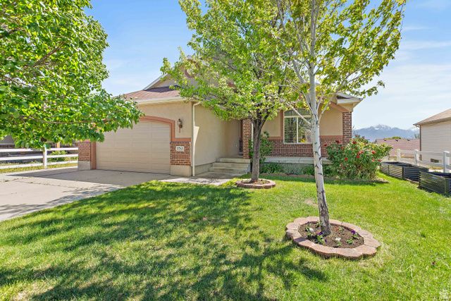 5763 S STONE BLUFF WAY, Kearns, UT 84118