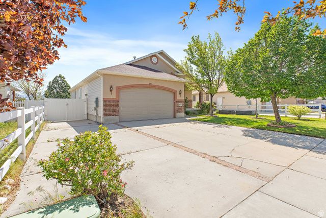 5763 S STONE BLUFF WAY, Kearns, UT 84118
