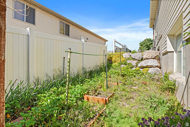 5763 S STONE BLUFF WAY, Kearns, UT 84118