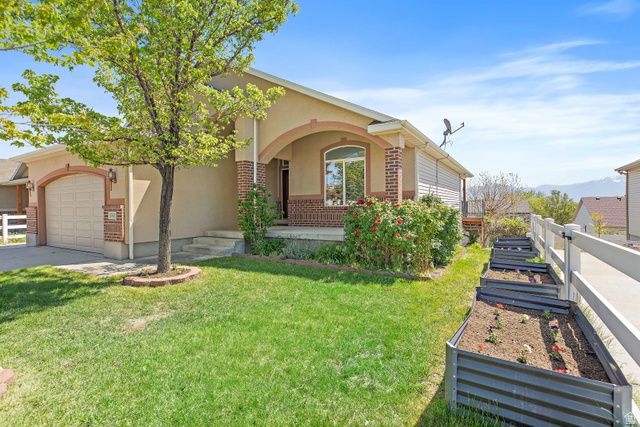 5763 S STONE BLUFF WAY, Kearns, UT 84118