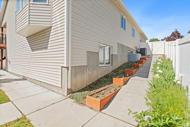 5763 S STONE BLUFF WAY, Kearns, UT 84118