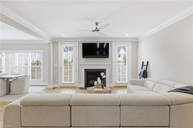 2811 Elim Shores Terrace, Greensboro, NC 27410