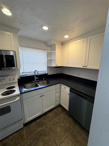 5 SEASIDE DRIVE, Ormond Beach, FL 32176