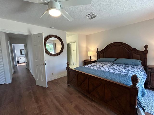 13383 Bedford Mews Court, Wellington, FL 33414
