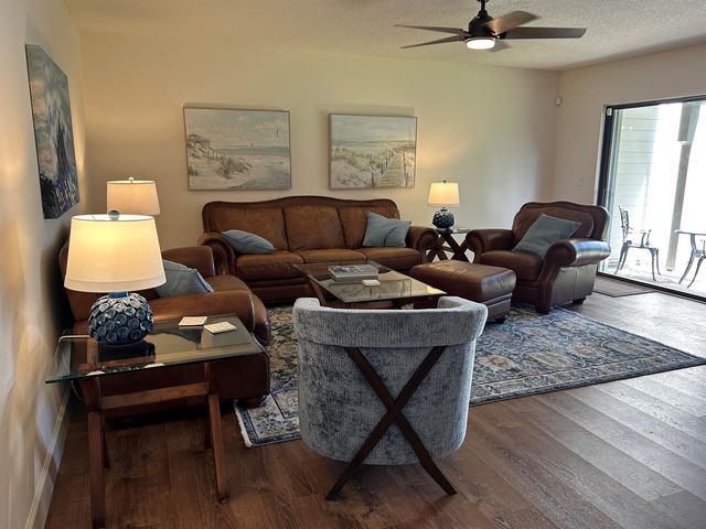 13383 Bedford Mews Court, Wellington, FL 33414