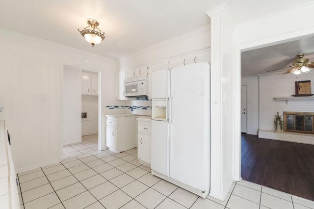 2201 Peebles DR, Killeen, TX 76543