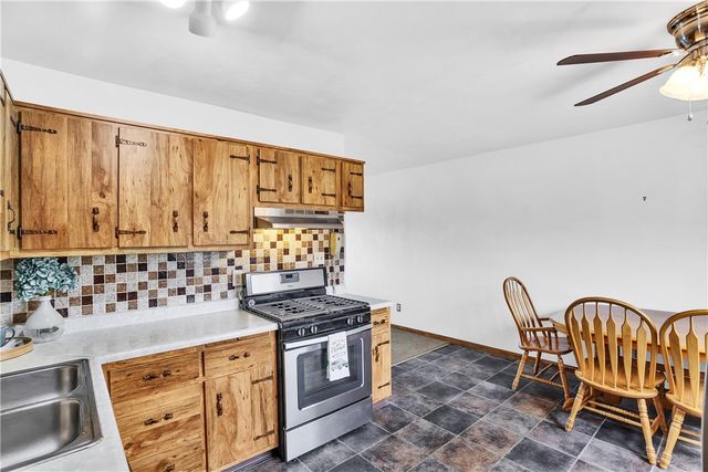 217 Eleanor Drive, Latrobe, PA 15650
