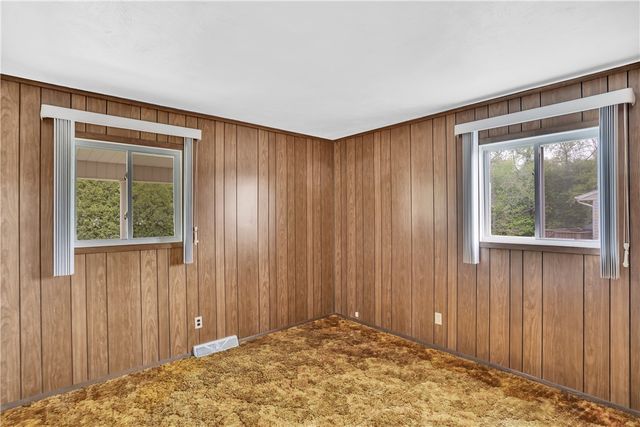 217 Eleanor Drive, Latrobe, PA 15650