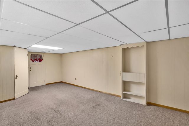 217 Eleanor Drive, Latrobe, PA 15650