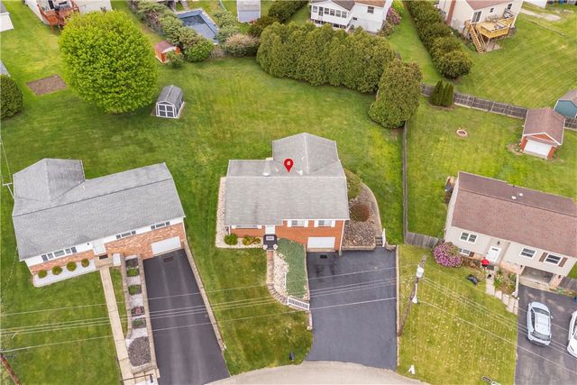 217 Eleanor Drive, Latrobe, PA 15650