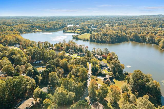 1904 Lake Cunningham Drive, Greer, SC 29651