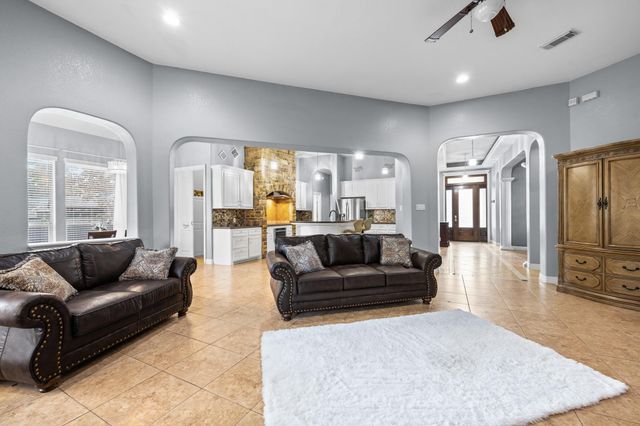 11718 Live Oak Drive, Magnolia, TX 77354