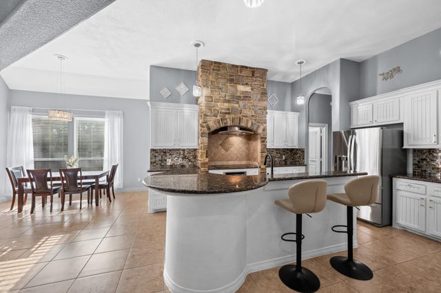 11718 Live Oak Drive, Magnolia, TX 77354