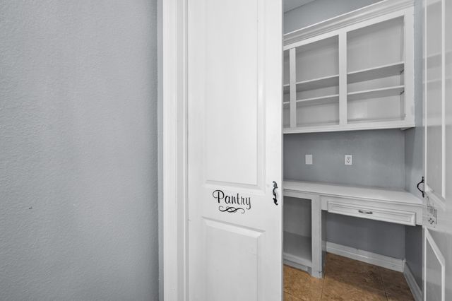 11718 Live Oak Drive, Magnolia, TX 77354