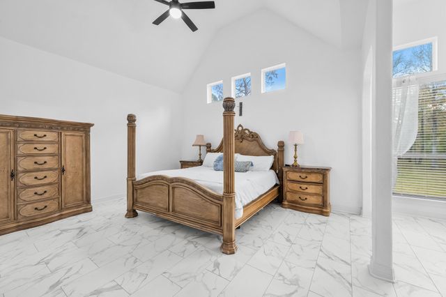 11718 Live Oak Drive, Magnolia, TX 77354