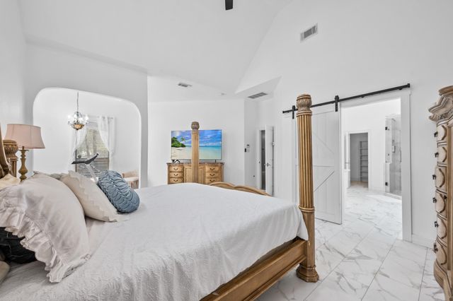 11718 Live Oak Drive, Magnolia, TX 77354