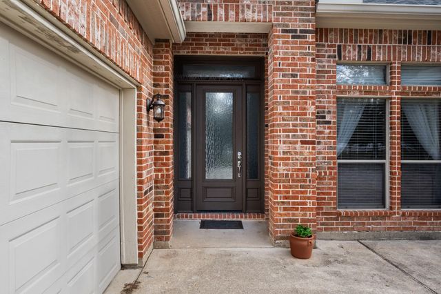 11718 Live Oak Drive, Magnolia, TX 77354