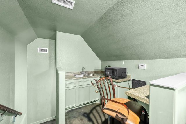 11718 Live Oak Drive, Magnolia, TX 77354