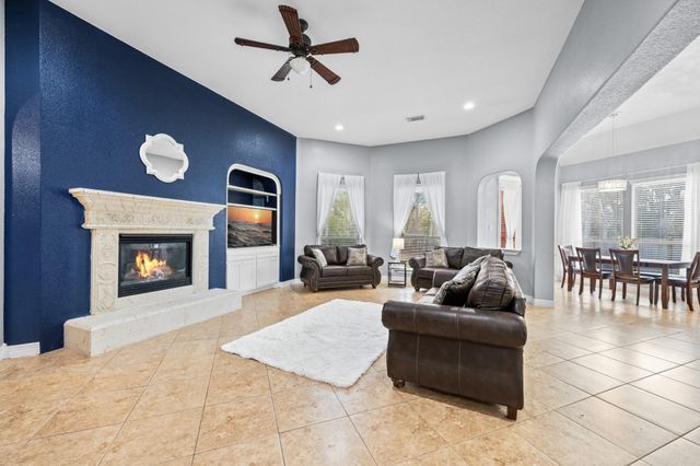 11718 Live Oak Drive, Magnolia, TX 77354