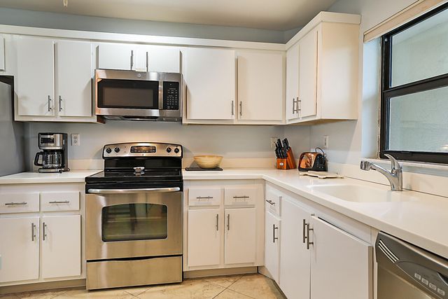 300 Intracoastal Place 404, Jupiter, FL 33469