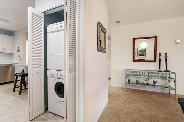 300 Intracoastal Place 404, Jupiter, FL 33469