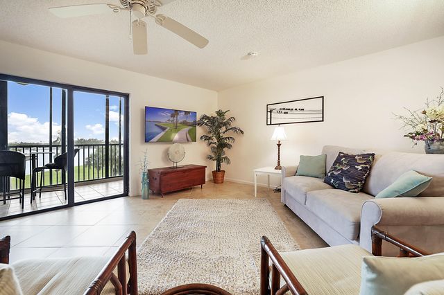 300 Intracoastal Place 404, Jupiter, FL 33469