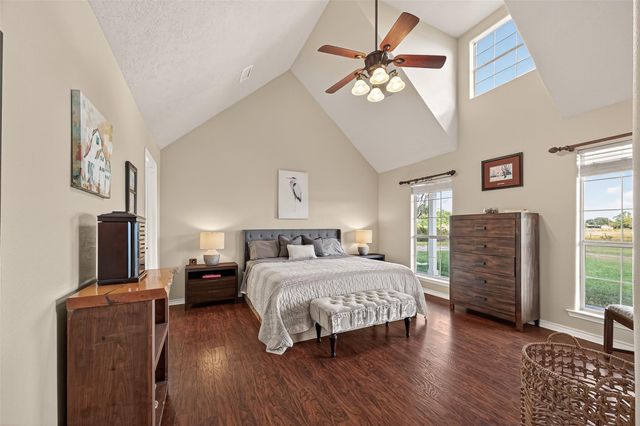 16910 County Line Road Road, Winnie, TX 77665