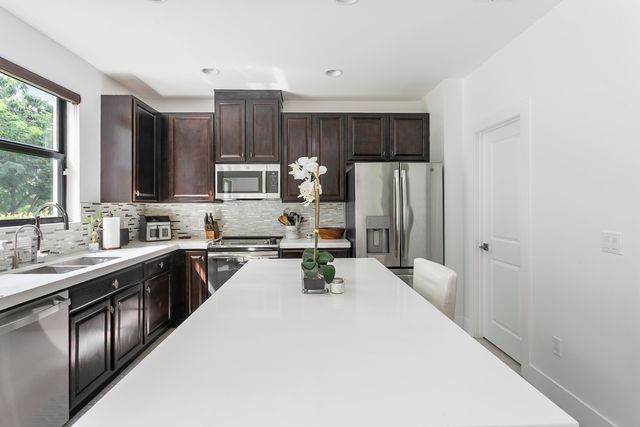 4511 E AQUA BELLA Lane, Dania Beach, FL 33312