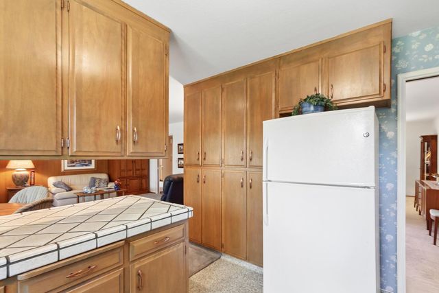 1018 Plum Ln, Davis, CA 95616