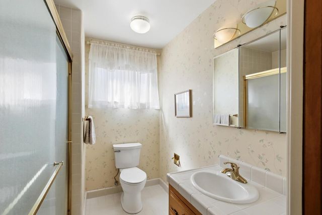 1018 Plum Ln, Davis, CA 95616