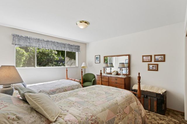 1018 Plum Ln, Davis, CA 95616