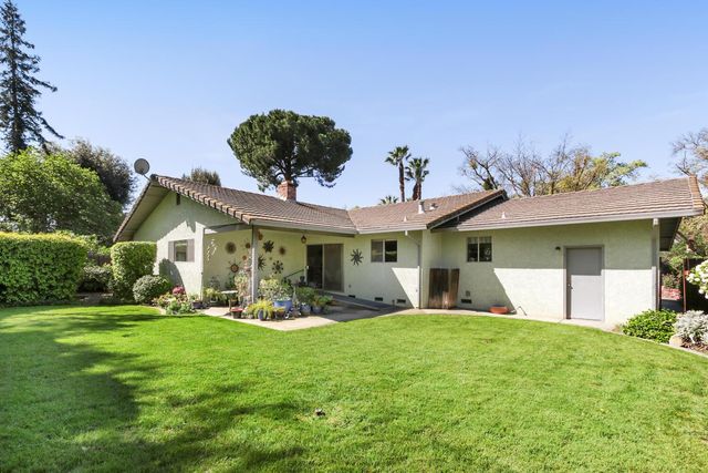 1018 Plum Ln, Davis, CA 95616