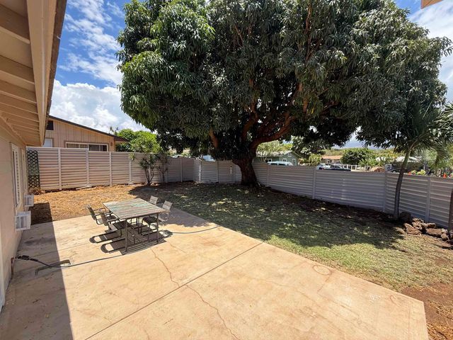 89 Kupalaiki Loop, Kihei, HI 96753