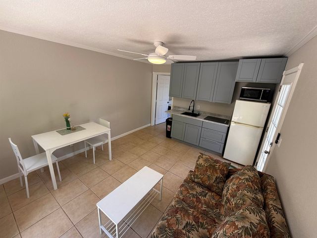 89 Kupalaiki Loop, Kihei, HI 96753