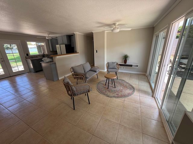 89 Kupalaiki Loop, Kihei, HI 96753