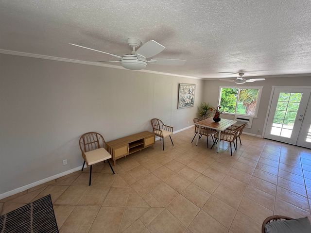 89 Kupalaiki Loop, Kihei, HI 96753