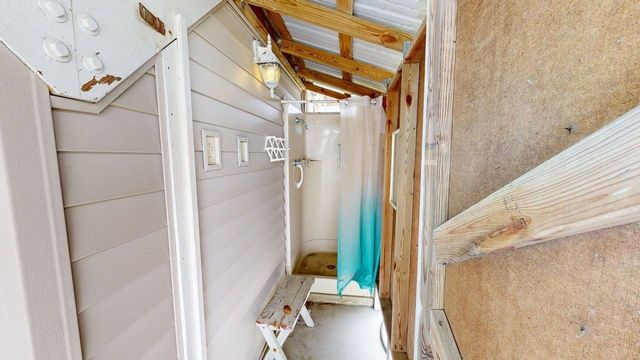 407 25th Ave. N, North Myrtle Beach, SC 29582