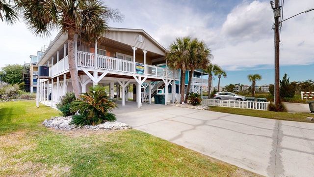 407 25th Ave. N, North Myrtle Beach, SC 29582