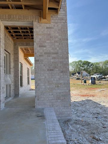 27 Libra Lane, Ward, AR 72176