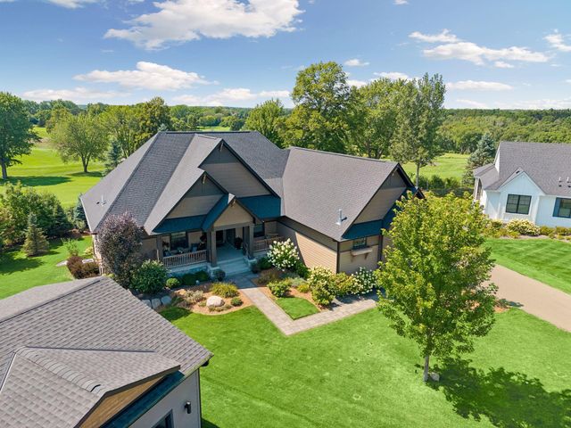 607 Heritage Place, Stillwater, MN 55082