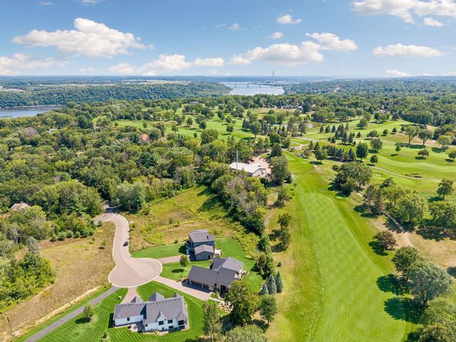 607 Heritage Place, Stillwater, MN 55082