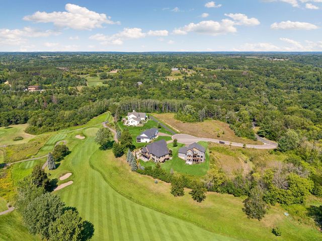 607 Heritage Place, Stillwater, MN 55082