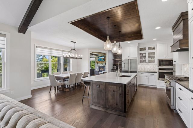 607 Heritage Place, Stillwater, MN 55082