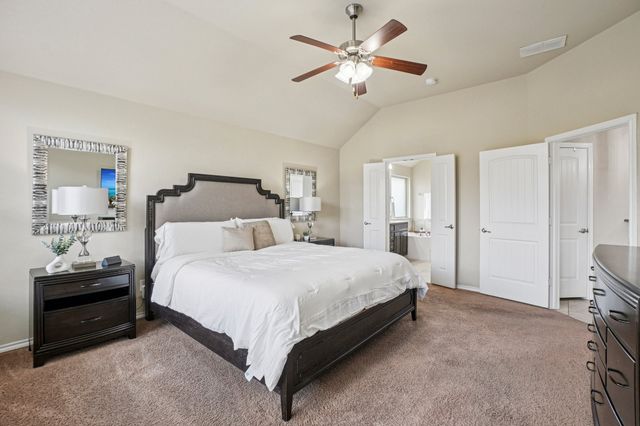 1117 Daventry Drive, Glenn Heights, TX 75154