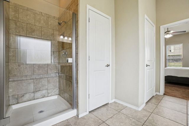 1117 Daventry Drive, Glenn Heights, TX 75154